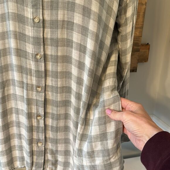J. Jill Womens Gray Check Pocket Soft Button Front Long Sleeve Tunic Top Sz M - Picture 5 of 12